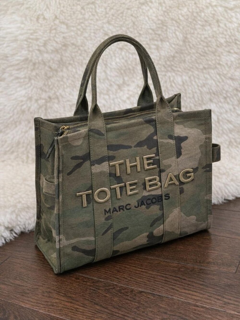 Marc Jacobs The Camo Jacquard Large Tote Bag - Camo Multi - Picture 3 of 11